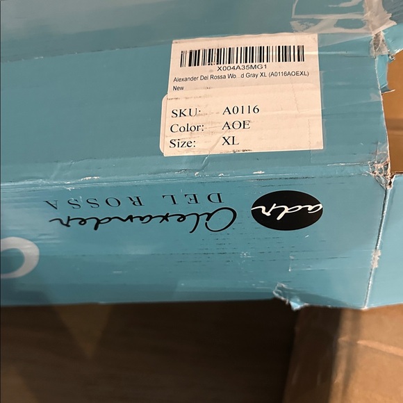 Gray Hooded Robe - Picture 3 of 3